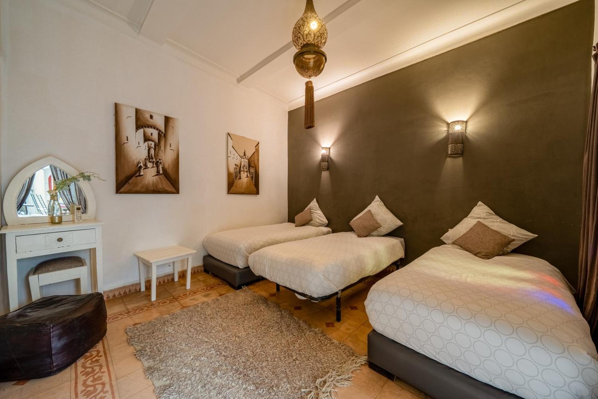 Riad Awinati Location Privatisee ,Piscine Chauffee , Beau Rooftop Marrákes Kültér fotó