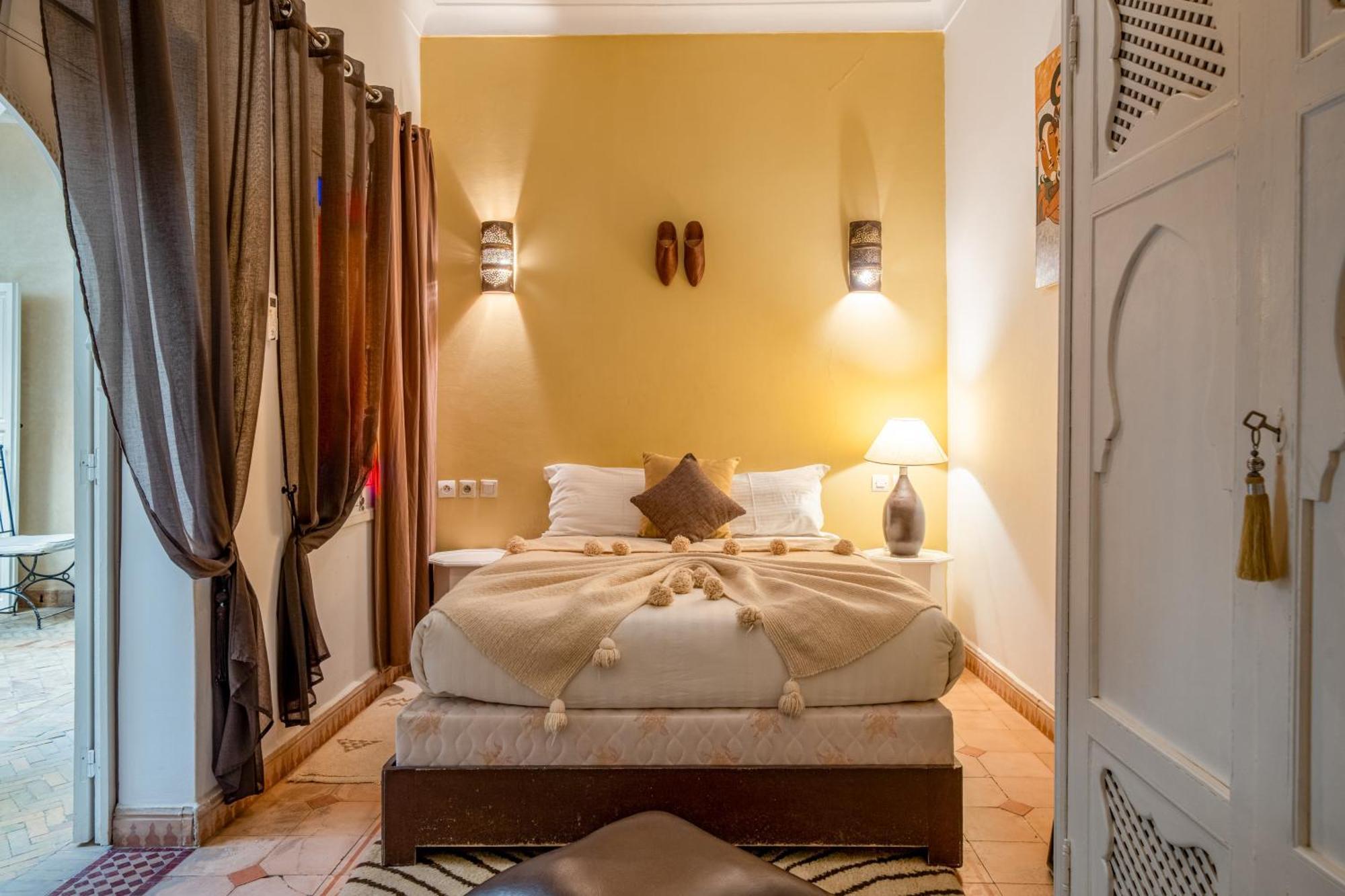 Riad Awinati Location Privatisee ,Piscine Chauffee , Beau Rooftop Marrákes Kültér fotó