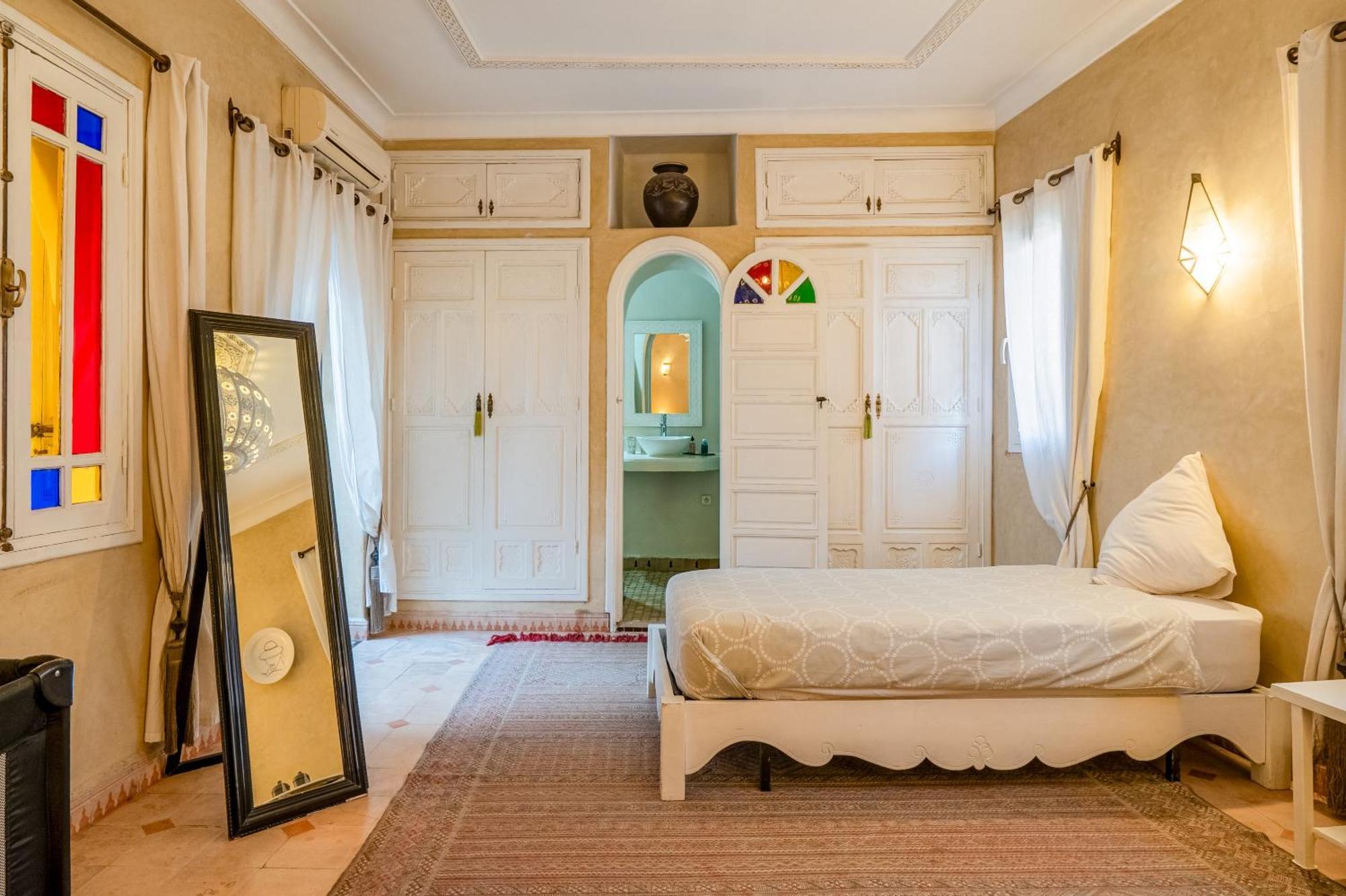 Riad Awinati Location Privatisee ,Piscine Chauffee , Beau Rooftop Marrákes Kültér fotó