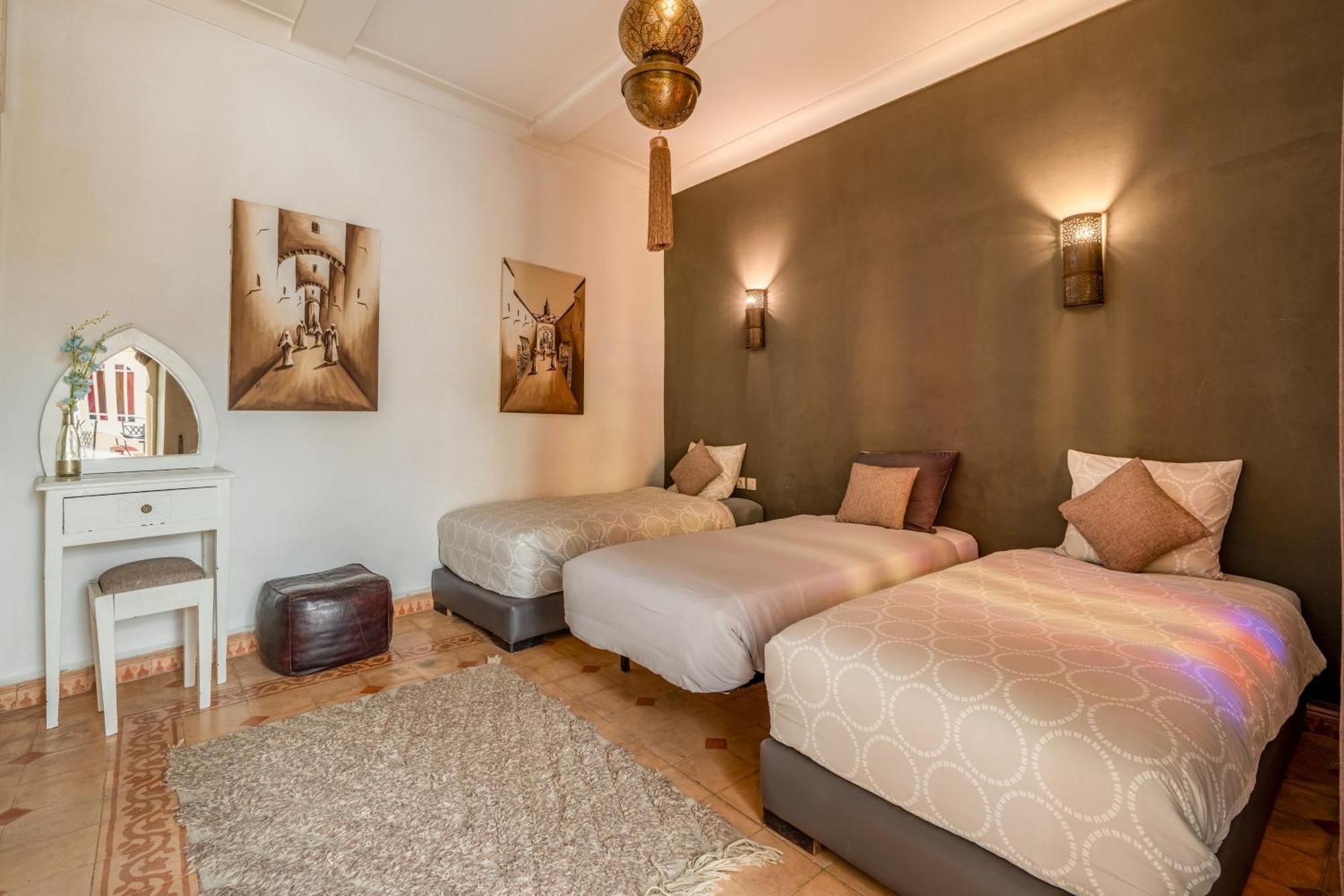 Riad Awinati Location Privatisee ,Piscine Chauffee , Beau Rooftop Marrákes Kültér fotó