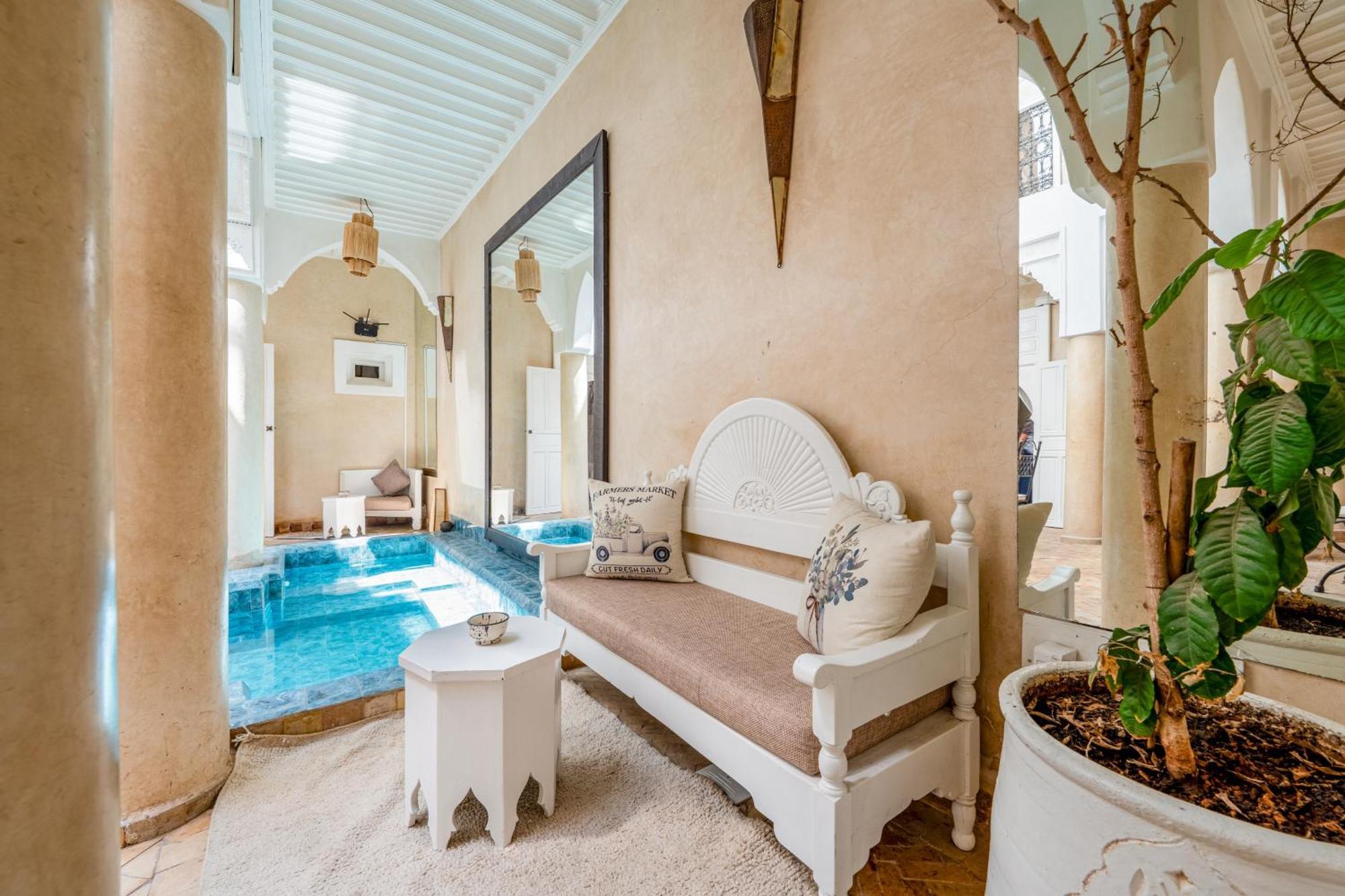 Riad Awinati Location Privatisee ,Piscine Chauffee , Beau Rooftop Marrákes Kültér fotó