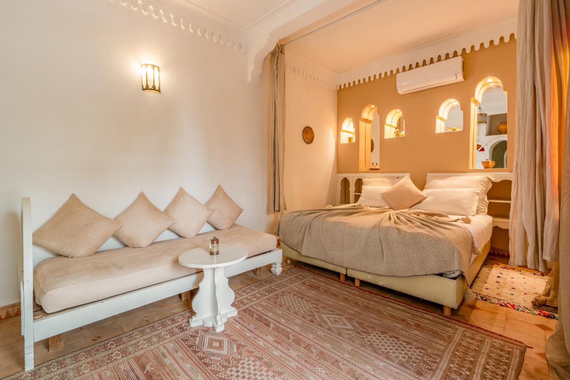 Riad Awinati Location Privatisee ,Piscine Chauffee , Beau Rooftop Marrákes Kültér fotó