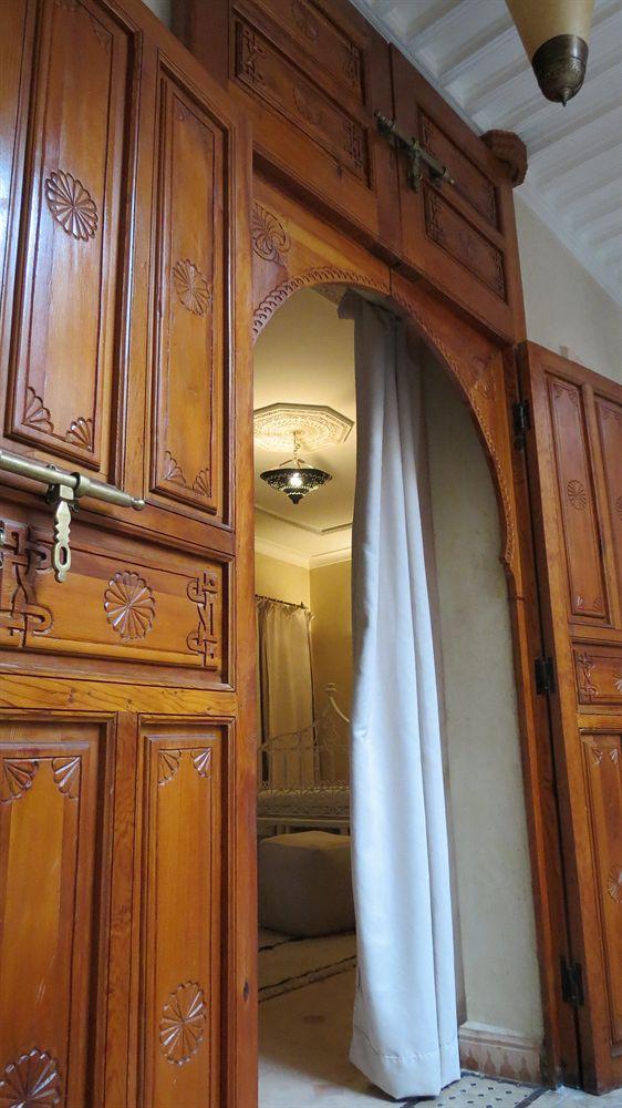 Riad Awinati Location Privatisee ,Piscine Chauffee , Beau Rooftop Marrákes Kültér fotó