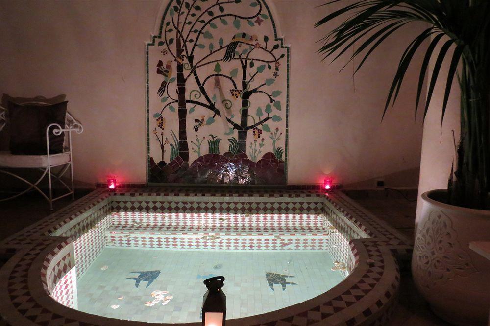 Riad Awinati Location Privatisee ,Piscine Chauffee , Beau Rooftop Marrákes Kültér fotó